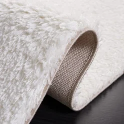 Tahoe Shag THO670 Power Loomed Area Rug - Safavieh -My home decor GUEST 02a74eed f55e 437f a728 d5f1ac6d9a28