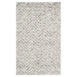 Adirondack Chevron Area Rug - Safavieh -My home decor GUEST 0376b5f5 3c3b 4407 b525 93fd6af61117