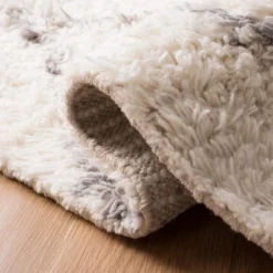 Casablanca CSB951 Hand Tufted Area Rug - Safavieh -My home decor GUEST 0c044c12 d48a 4ca7 89b4 d1b742f15986