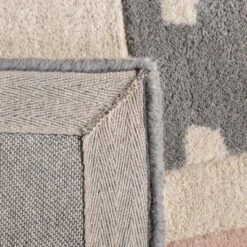 Safavieh Kids SFK922 Hand Tufted Area Rug - Safavieh 7 Safavieh Kids SFK922 Hand Tufted Area Rug - Safavieh -My home decor GUEST 0c73cb0d 7526 4c50 939c d4a5ff59074c