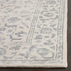 Manteca Rug - Safavieh®