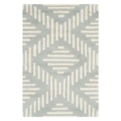 Becky Geometric Tufted Accent Rug - Safavieh -My home decor GUEST 15f815bb f04e 4035 8557 a563956fe0bf