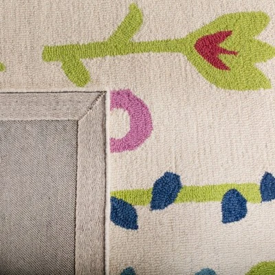 Safavieh Kids SFK918 Hand Tufted Area Rug - Safavieh 3 Safavieh Kids SFK918 Hand Tufted Area Rug - Safavieh - Image 3