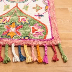 Blossom BLM456 Hand Tufted Area Rug - Safavieh