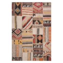 Earline Geometric Design Loomed Rug - Safavieh -My home decor GUEST 247ba627 b695 421e af57 c6b0dcb5c455
