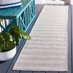 Hampton HTN231 Power Loomed Indoor/Outdoor Area Rug - Safavieh