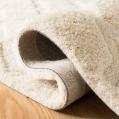 Darleen Rug Ivory - Safavieh -My home decor GUEST 38e0054f 2592 4d9b 9217 2aebf89eadb4