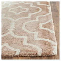 Alyson Accent Area Rug - Safavieh