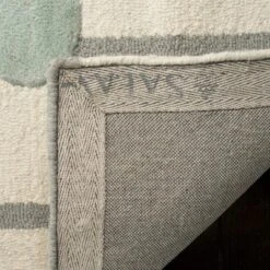 Safavieh Kids SFK909 Hand Tufted Area Rug - Safavieh 5 Safavieh Kids SFK909 Hand Tufted Area Rug - Safavieh -My home decor GUEST 41e5fe60 4469 45ca 9ef1 764a83259c37