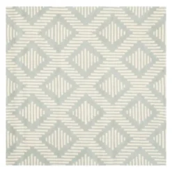 Becky Geometric Tufted Accent Rug - Safavieh -My home decor GUEST 4d765a0d 514b 4406 b6c2 a41ad1331ab0