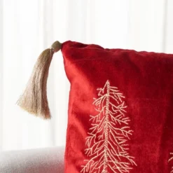 Holiday Tree Pillow - Safavieh 5 Holiday Tree Pillow - Safavieh -My home decor GUEST 4f2b1f5c 4be6 42a7 99f5 b27fd163fc7c