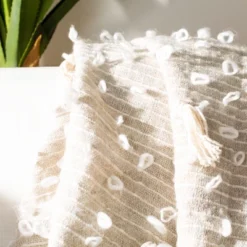 Popper Throw Blanket - Multi/Blue/Natural - 50" X 70" - Safavieh -My home decor GUEST 5c6988d6 938d 45b0 9f19 3c16bb15a922