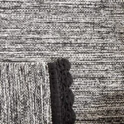 Winnifred Woven Rug - Safavieh -My home decor GUEST 68b3b3d3 091e 4420 92b7 ec8d11ab1696