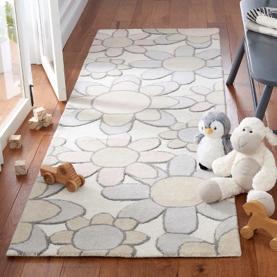 Safavieh Kids SFK923 Hand Tufted Area Rug - Safavieh 1 Safavieh Kids SFK923 Hand Tufted Area Rug - Safavieh