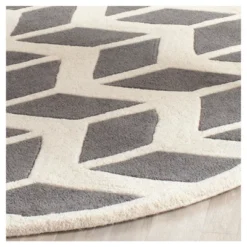 Kenan Solid Tufted Accent Rug - Safavieh