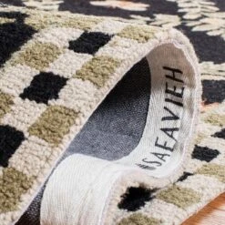 Hooked Tiana Rug - Safavieh -My home decor GUEST 8e6efd96 3518 43d3 901f ce47ff6d70b5