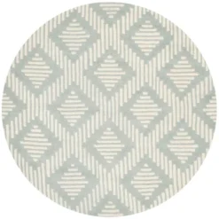 Becky Geometric Tufted Accent Rug - Safavieh -My home decor GUEST 97b93f32 a076 49fe 881b 6d3a39826ad6