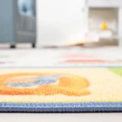 Kids Playhouse KPH225 Power Loomed Area Rug - Safavieh -My home decor GUEST 99b62d66 041b 4e92 b488 552f4d122126