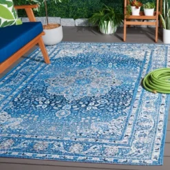 Barbados 500 BAR558 Power Loomed Indoor And Outdoor Rug - Safavieh