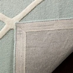 Safavieh Kids SFK906 Hand Tufted Area Rug - Safavieh -My home decor GUEST b4973201 f6ba 4646 9a19 cb0313bdf1b0