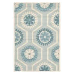 Holly Floral Tufted Area Rug - Safavieh -My home decor GUEST beb3d47d dfb9 4705 96d0 6c0de8c75977
