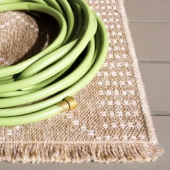 Retreat RTE254 Power Loomed UV Resistant, Stain Resistant, Non-Shedding Indoor/Outdoor Rugs - Safavieh -My home decor GUEST cf24f191 4000 402b a02c dff884c6e3a1