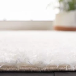 Tahoe Shag THO670 Power Loomed Area Rug - Safavieh -My home decor GUEST cf6e05a6 b471 4987 bbc5 f021b3d3d923