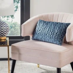 Nory Pillow - Safavieh