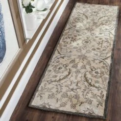 Briley Rug - Safavieh -My home decor GUEST d143a263 da9b 44b2 8925 3e060b1682b5