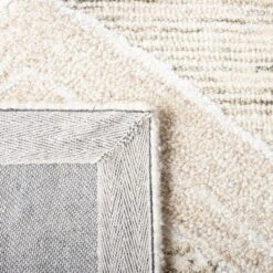 Casablanca CSB775 Hand Tufted Area Rug - Safavieh 11 Casablanca CSB775 Hand Tufted Area Rug - Safavieh -My home decor GUEST da933991 c249 4db5 8265 d7f57a1efad0