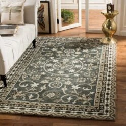 Neapoli Medallion Tufted Area Rug - Safavieh