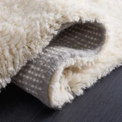 Casablanca CSB704 Hand Woven Area Rug - Safavieh -My home decor GUEST e0bd2c55 a740 4a51 97ee 7f51381a0ba6