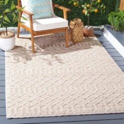 Global GLB402 Power Loomed Indoor/Outdoor Area Rug - Safavieh
